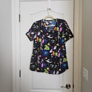 Disney nightmare before Christmas scrub top sz M